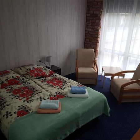 H-Odra Nowa Sol Hotel Eksteriør billede